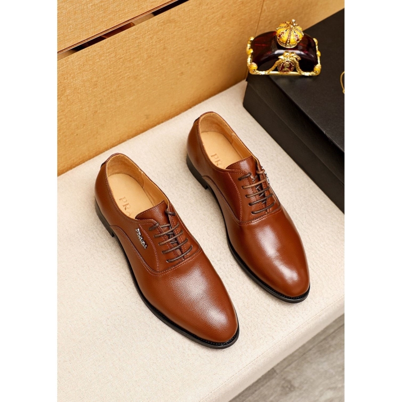 Pra*a leather shoes